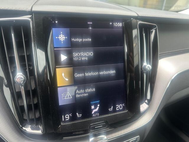 Volvo XC60 T8 Twin Engine AWD Inscription | Navigatie | Adaptieve Cruise Control | Lederen Bekleding | Head-Up Display | Stoelverwarming | Panoramadak | 360 Camera | Zitverlenging | Dodehoekdetectie | Keyless |