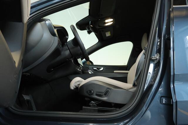 Volvo XC60 T6 Plug-in hybrid AWD Plus Bright | Nieuw model | 360° Parkeercamera | Stoelverwarming | Stuurwielverwarming | Parkeersensoren voor + achter | Google Infotainment | 4-seizoenenbanden | Gelamineerde zijruiten |