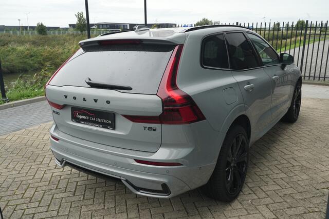 Volvo XC60 2.0 T8 FACELIFT Plug-in hybrid AWD Ultra Black Edition | 455 PK | Pano| Bowers | Luchtvering | Trekhaak | Volvo XC60 2.0 T8 Plug-in Hybrid AWD Black Edition met 2.0 viercilinder plug-in hybride aandrijflijn en 455 PK, voorzien van elektrisch panoramadak, luchtvering en head up display