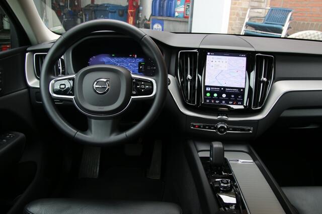 Volvo XC60 2.0 T6 AWD + Dark