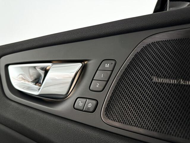 Volvo XC60 T6 Plug-in hybrid AWD Ultra Dark | SOH 100% | Panoramadak | 360° camera | Luchtvering | Head-up display | Luchtvering | Stoel- en stuurverwarming | Trekhaak