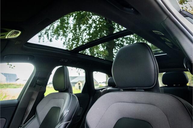 Volvo XC60 2.0 Recharge T8 AWD R-Design Crystal Parelmoer Harman Kardon Memory Camera