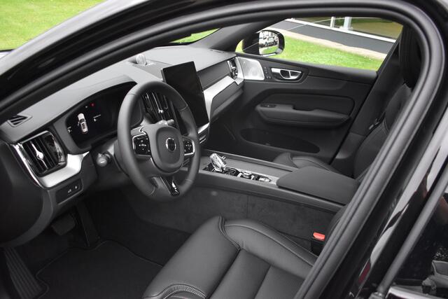 Volvo XC60 T8 Plug-in hybrid AWD Ultra Black Edition | Luchtvering | HUD | Massage seats | Stoel verkoeling | Bower & Wilkens |
