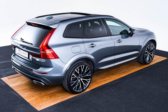 Volvo XC60 2.0 Recharge T6 AWD R-Design Trekhaak - Panoramadak - Adaptieve Cruise Control - Head up - Harman Kardon - Rondomzicht camera - Stoelverwarming voor/achter - Ionisator -