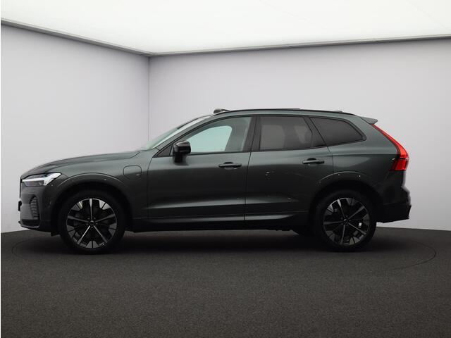Volvo XC60 T6 AWD Plug-in hybrid Ultra Dark / Trekhaak / Luchtvering / Pan. dak / 360 camera / Stoel+stuur+achterbankverwarming / Harman Kardon