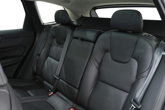 Volvo XC60 2.0 RECHARGE T8 455PK AWD ULTRA DARK AUT8 | Luchtvering | Bower & Wilkens | Nappa Leer met stoelkoeling