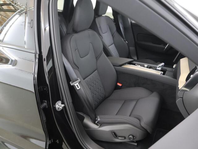 Volvo XC60 2.0 T8 Plug-in hybrid AWD Plus Dark | Ele.wegklapbare trekhaak | Harman/Kardon | Comfortstoelen ele.verstelbaar + Geheugen | Stuur en stoelverwarming | 360 Camera | Adaptieve Cruise Control | Ele. kofferdeksel | BLIS |