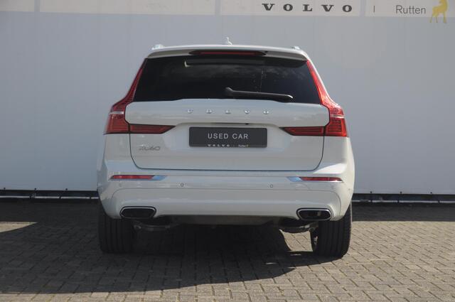 Volvo XC60 T8 390PK Automaat Recharge T8 AWD Inscription / Panoramadak / Leder Dashboard / Luchtvering / Elektrische stoel met geheugen / BLIS / Adaptieve cruise control