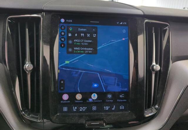 Volvo XC60 2.0 T6 Plug-in LongRange AWD Plus Bright / Panoramadak / Pdc+Camera / NL.Auto / Stoel-Stuurverwarming