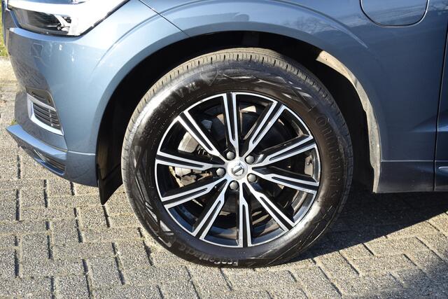 Volvo XC60 T6 AWD 340PK Plug-in Hybrid Business Pro | Trekhaak | Luchtvering | Camera | Panodak | 19" LMV | Stoelverwarming
