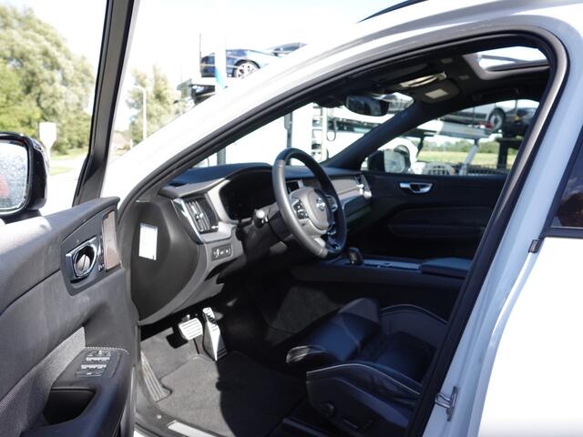 Volvo XC60 2.0 T8 Plug-in-hybrid AWD Polestar Engineered PANO | TREKHAAK | HK-AUDIO | VOL LEER