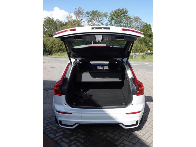 Volvo XC60 2.0 T8 Plug-in-hybrid AWD Polestar Engineered PANO | TREKHAAK | HK-AUDIO | VOL LEER
