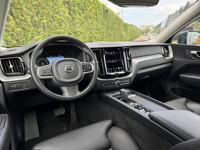 Volvo XC60 B4 Momentum Pro Leder | Trekhaak | Bliss | Keyless | Elektrische stoelen | Cruise control |