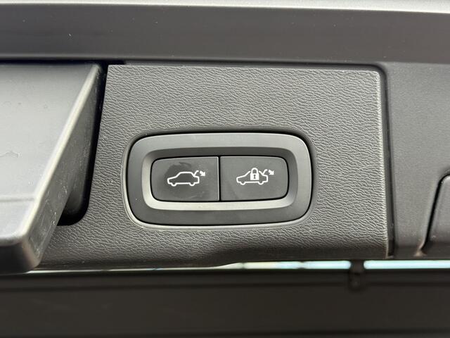 Volvo XC60 Recharge T6 AWD Inscription | Pano dak | Bliss | Keyless |