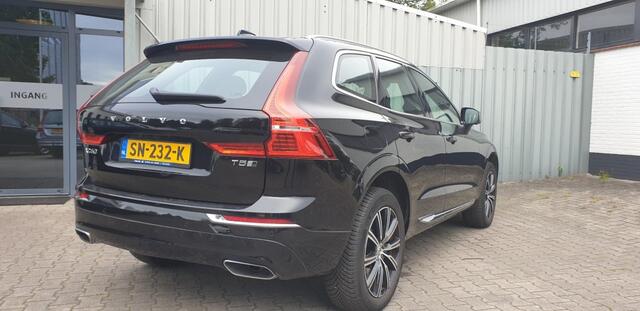 Volvo XC60 2.0 T5 AWD INSCRIPTION Luchtvering/ Pano/Stoelventilatie