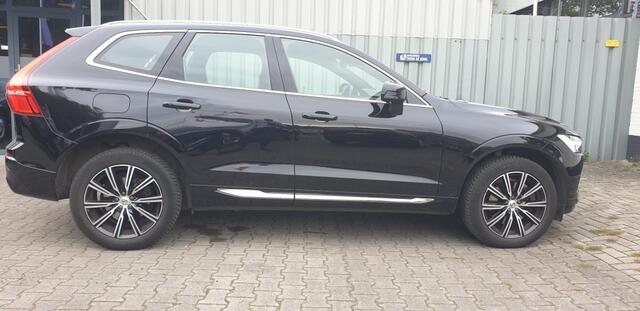 Volvo XC60 2.0 T5 AWD INSCRIPTION Luchtvering/ Pano/Stoelventilatie