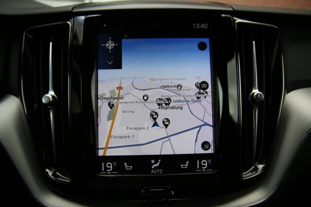 Volvo XC60 T5 R Design AWD