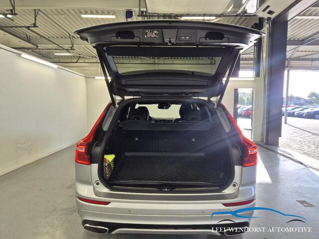 Volvo XC60 2.0 B5 R-Design, leer, pano, elek. aklep, clima, cruise, NL-dealerauto