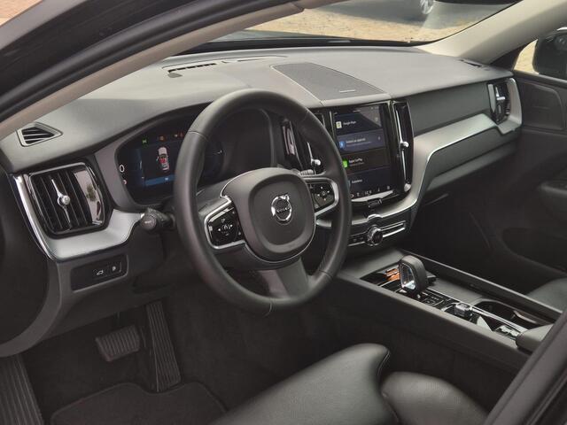 Volvo XC60 2.0 T8 Plug-in hybrid AWD Ultra Black Edition Panoramadak, Volleder, Trekhaak, Soh 100%