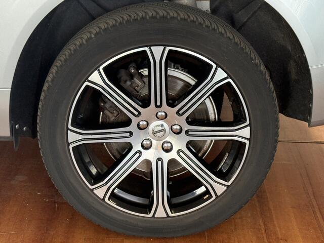 Volvo XC60 2.0 T8 Twin Engine AWD Inscription