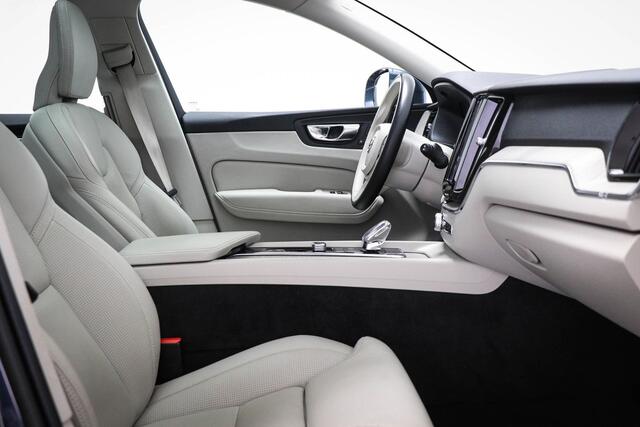 Volvo XC60 2.0 T6 Plug-in hybrid AWD Inscription | PANORAMDAK | LEDER | STOELVENTILATIE | STUURVERWARMING | 20"