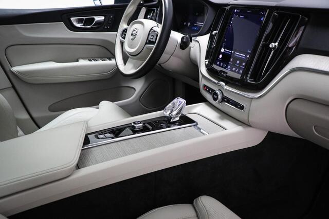 Volvo XC60 2.0 T6 Plug-in hybrid AWD Inscription | PANORAMDAK | LEDER | STOELVENTILATIE | STUURVERWARMING | 20"