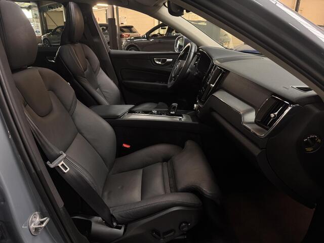 Volvo XC60 T8 AWD PHEV Plus Bright Panoramadak Trekhaak 360 Camera Harman Kardon NL-Auto