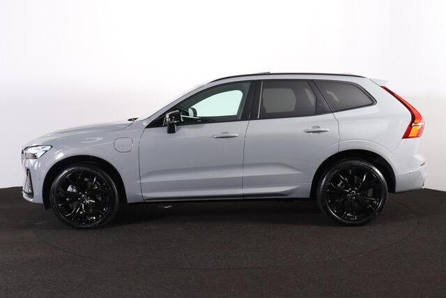 Volvo XC60 T6 Recharge AWD Plus Black Edition - Panorama/schuifdak - IntelliSafe Assist & Surround - 360º Camera - Harman/Kardon audio - Verwarmde voorstoelen, stuur & achterbank - Parkeersensoren voor & achter - Elektr. bedienb. voorstoelen met geheugen - Head up display - Draadloze tel. lader - Extra getint glas - 21' LMV