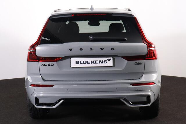 Volvo XC60 T6 Recharge AWD Plus Black Edition - Panorama/schuifdak - IntelliSafe Assist & Surround - 360º Camera - Harman/Kardon audio - Verwarmde voorstoelen, stuur & achterbank - Parkeersensoren voor & achter - Elektr. bedienb. voorstoelen met geheugen - Head up display - Draadloze tel. lader - Extra getint glas - 21' LMV