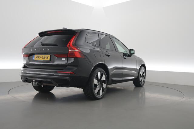 Volvo XC60 2.0 T8 Plug-in hybrid AWD Ultimate Dark | Pano | Trekhaak | HUD | Pilot Assist | Bliss | Leder | H&K | 360cam | Stoel- Stuurverw.