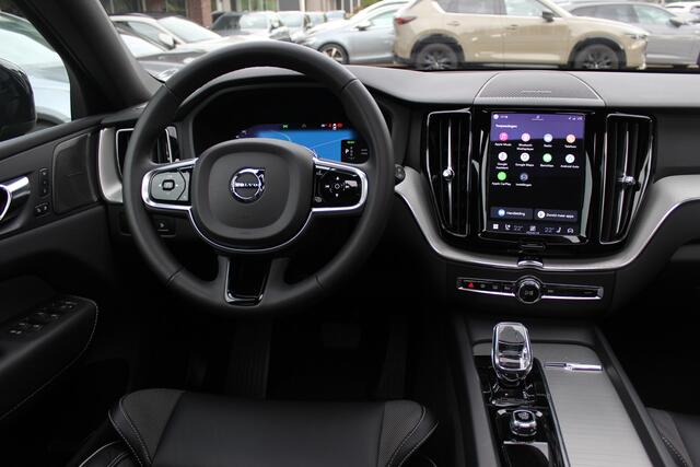 Volvo XC60 2.0 T6 Plug-in hybrid AWD Ultimate Black Edition R-Design / SoH 96,4% / Panoramadak / 360Camera / Leder / Harman Kardon / Keyless / 19'' / Sfeerverlichting / Stoel+Stuurverwarming / Dodehoek / DAB / ACC