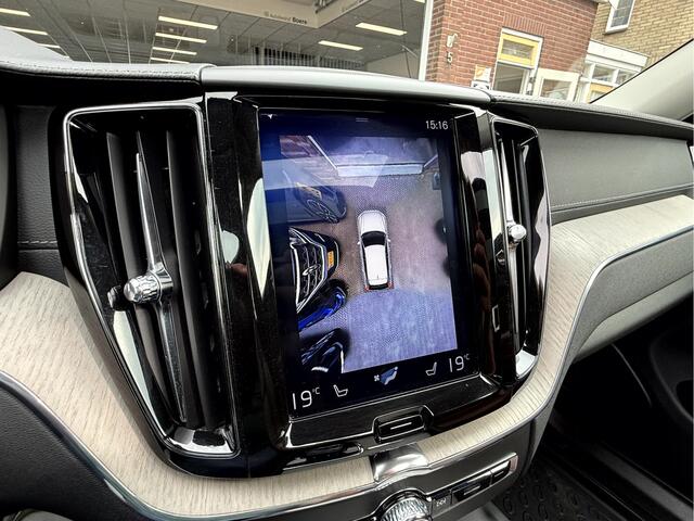 Volvo XC60 2.0 T8 Twin Engine AWD Inscription Panoramadak, Trekhaak, 360 camera