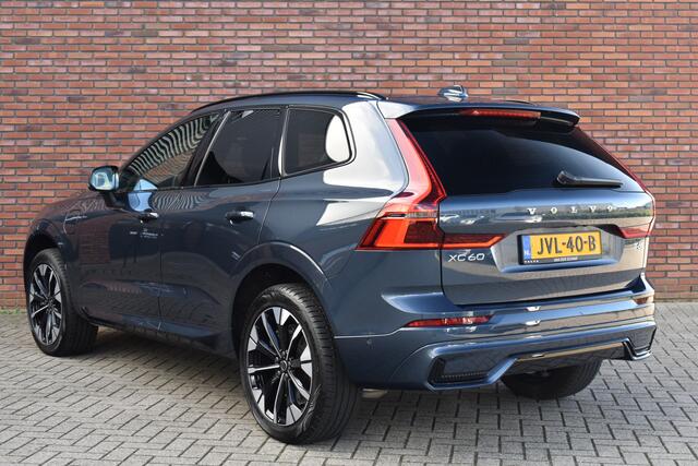 Volvo XC60 T6 350PK Plug-in hybrid AWD Ultra Dark | Luchtvering | Trekhaak | HUD | 360 camera | Panoramadak |