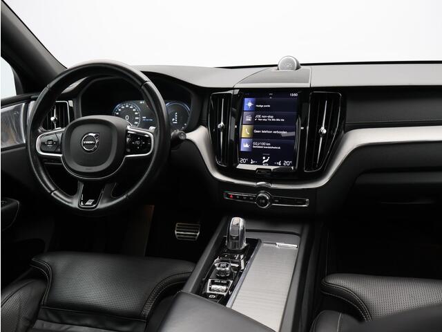 Volvo XC60 T8 390PK Plug in Hybrid AWD R-Design / Luchtvering / B&W / Head-Up / Trekhaak / Nappa Leder met Ventilatie / 360gr Camera / Full Led / Keyless /