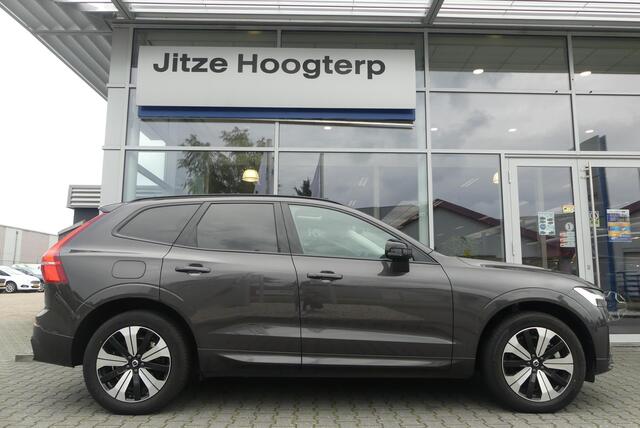 Volvo XC60 2.0 T6 Plug-in hybrid AWD Plus Dark ELEKT. TREKHAAK, PANO, MEMORY 2X, WINTER PACK, ADAPT. CRUISE, CLIMA, NAVI, CAMERA, PDC V&A, APPLE CARPLAY/ANDROID AUTO, BLIS, KEYLESS, HARMAN/KARDON, ELEKT. ACHTERKLEP, ELEKT. STOELEN, 40.666KM