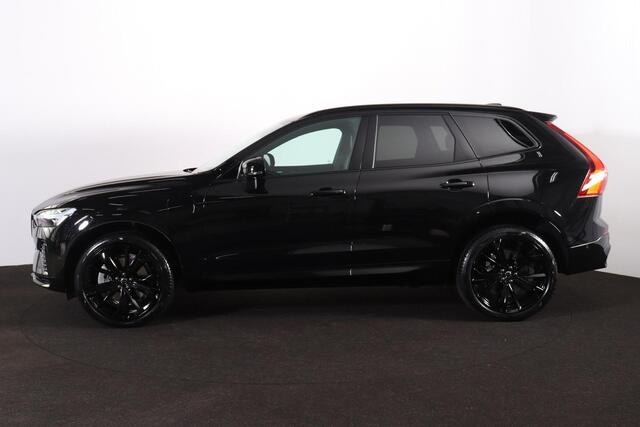 Volvo XC60 T6 Recharge AWD Plus Black Edition - Panorama/schuifdak - IntelliSafe Assist & Surround - 360º Camera - Harman/Kardon audio - Verwarmde voorstoelen, stuur & achterbank - Parkeersensoren voor & achter - Elektr. bedienb. voorstoelen met geheugen - Head up display - Draadloze tel. lader - Extra getint glas - 21' LMV