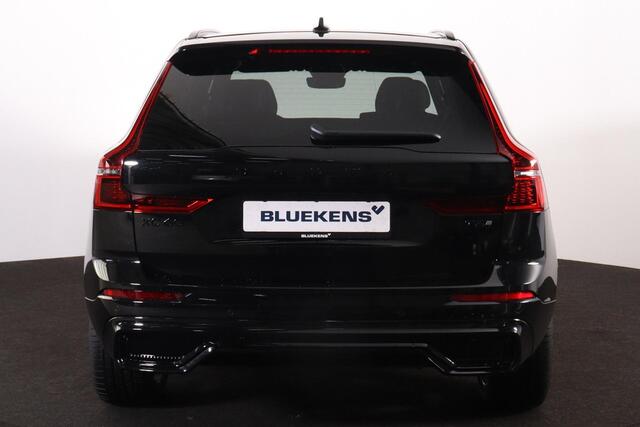 Volvo XC60 T6 Recharge AWD Plus Black Edition - IntelliSafe Assist & Surround - Harman/Kardon audio - Parkeercamera achter - Verwarmde voorstoelen, stuur & achterbank - Parkeersensoren voor & achter - Elektr. bedienb. voorstoelen met geheugen - Draadloze tel. lader - 21' LMV