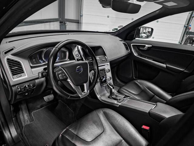 Volvo XC60 2.0 T5 AWD ! | Panoramadak | Leer | Extreem netjes! | Memory | Stoelverwarming |