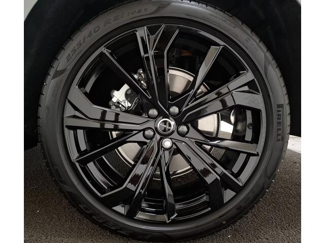 Volvo XC60 2.0 T8 Plug-in hybrid AWD Plus Black Edition Harman-Kardon / Head Up / Panoramadak / 21 "lm velg enz