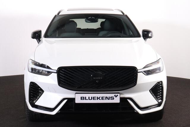 Volvo XC60 T6 Recharge AWD Ultra Black Edition - Panorama/schuifdak - IntelliSafe Assist & Surround - 360º Camera - Harman/Kardon audio - Adaptieve LED koplampen - Verwarmde voorstoelen, stuur & achterbank - Parkeersensoren voor & achter - Elektr. bedienb. voorstoelen met geheugen - Head up display - Draadloze tel. lader - Extra getint glas - 21' LMV