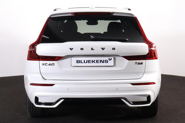 Volvo XC60 T6 Recharge AWD Ultra Black Edition - Panorama/schuifdak - IntelliSafe Assist & Surround - 360º Camera - Harman/Kardon audio - Adaptieve LED koplampen - Verwarmde voorstoelen, stuur & achterbank - Parkeersensoren voor & achter - Elektr. bedienb. voorstoelen met geheugen - Head up display - Draadloze tel. lader - Extra getint glas - 21' LMV