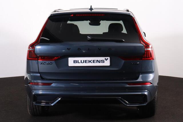 Volvo XC60 T6 Recharge AWD Plus Black Edition - Panorama/schuifdak - IntelliSafe Assist & Surround - 360º Camera - Harman/Kardon audio - Adaptieve LED koplampen - Verwarmde voorstoelen, stuur & achterbank - Parkeersensoren voor & achter - Elektr. bedienb. voorstoelen met geheugen - Head up display - Draadloze tel. lader - Extra getint glas - Inklapbare trekhaak - 21' LMV