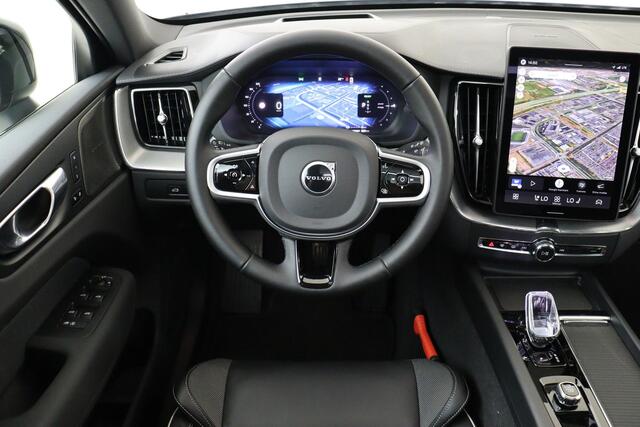 Volvo XC60 II T6 PLUG-IN HYBRID AWD ULTRA BLACK EDITION -PANO.DAK|HARMAN/KARDON|LUCHTVERING|360°CAM|HEAD-UP DISP.|PRIVACY.GLAS|TREKHAAK|21"ALL-SEASON|SoH:99%