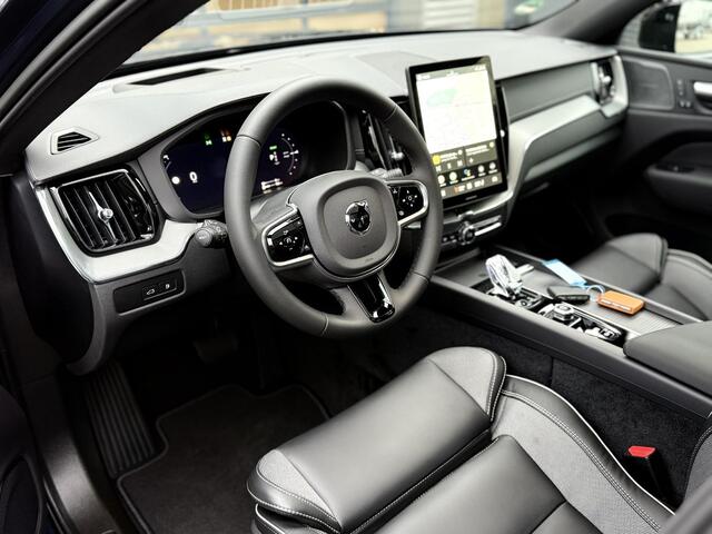 Volvo XC60 2.0 T6 Ultra Black Edition l Nieuw Model l Pano l Trekhaak l Harman Kardon l HUD l Adaptieve Cruise