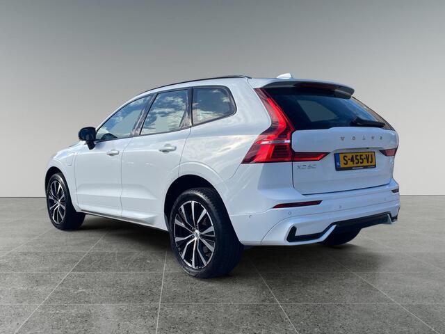 Volvo XC60 T6 Plug-in hybrid AWD Ultimate Dark | Luchtvering | Bowers & Wilkins | Trekhaak elektr.