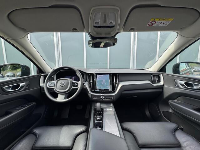 Volvo XC60 2.0 T6 Plug-in hybrid AWD Plus Dark | Pano | ACC | Leer