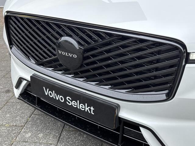 Volvo XC60 2.0 T6 Plug-in hybrid AWD Plus Black Edition Facelift, PHEV, Long range, Automaat, Panoramadak, Trekhaak semi elektrisch, 21 inch wielen, Harman Kardon audio, Park assist voor- en achter, Parkeercamera, Extra getint glas achter
