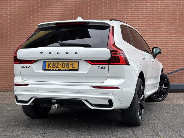 Volvo XC60 2.0 T6 Plug-in hybrid AWD Plus Black Edition Facelift, PHEV, Long range, Automaat, Panoramadak, Trekhaak semi elektrisch, 21 inch wielen, Harman Kardon audio, Park assist voor- en achter, Parkeercamera, Extra getint glas achter