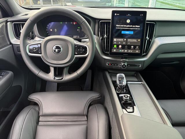 Volvo XC60 2.0 T6 AWD Plug-in hybrid Plus Black Edition / Stoelverwarming - Koeling / Stuurverwarming / Adaptive Cruise Control / 360' parkeersensoren / Harman Kardon / Memory seats / Leer / 350PK / Geïntegreerde zitverhogers / Trekhaak mogelijk /