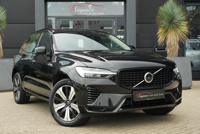 Volvo XC60 2.0 T6 Plug-in hybrid AWD Plus Dark | 350 PK | Panoramadak | Leder | Trekhaak | Volvo XC60 2.0 T6 Plug-in Hybrid AWD Plus Dark met 2.0 viercilinder plug-in hybride aandrijflijn en 350 PK, voorzien van luxe lederen bekleding, elektrisch verstelbare en verwarmde voorstoele